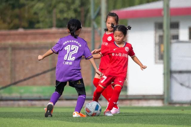 北青：国足要抢排名积分 对新加坡武磊首发可能性不大